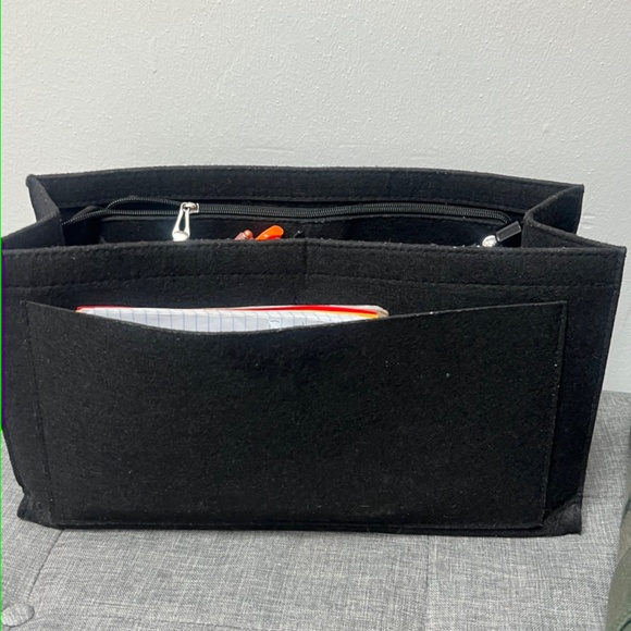 Marc Jacob’s Camo Large Tote Bag - Picture 11 of 11